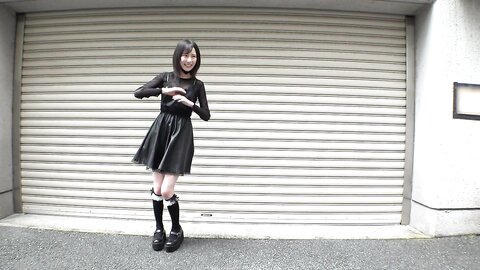 413INSTC-320 [Squeezed crazy land mine girls] Elephant and cute ceiling MAX (20 years old) Gekihosa Slender...