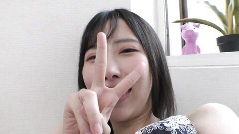 413INSTC-320 [Squeezed crazy land mine girls] Elephant and cute ceiling MAX (20 years old) Gekihosa Slender...