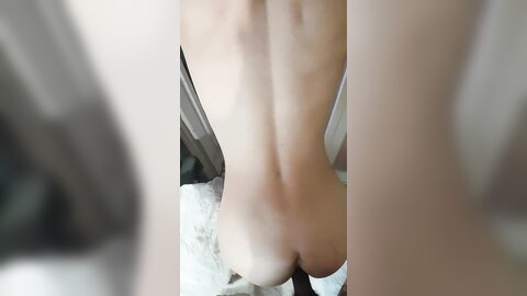 2017-11-13 23 42 12 1 ryWuC0wQEMdudp8y