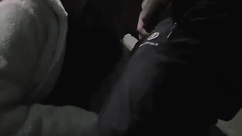2018-02-25 21 17 54 1 O7CF-lwBOSAJgrxH