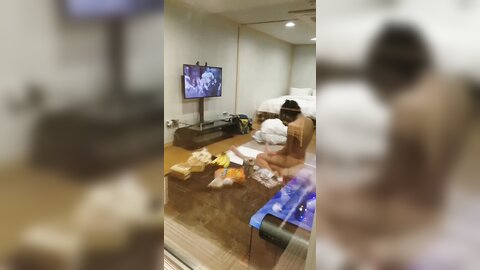 2018-03-23 23 04 44 1 C yYLRC9UnXWMrAQ