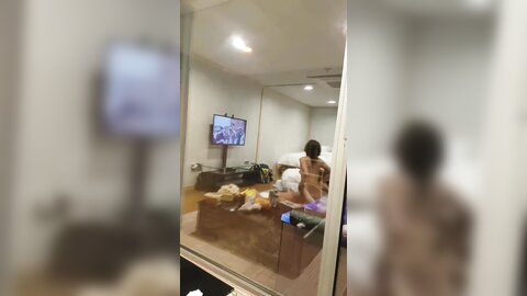 2018-03-23 23 04 44 1 C yYLRC9UnXWMrAQ