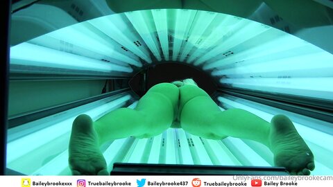 Onlyfans Bailey Brooke  Baileybrookeofficial  Solo  Spy Cam In Tanning Salon 2  11 Minutes