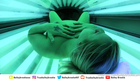 Onlyfans Bailey Brooke  Baileybrookeofficial  Solo  Spy Cam In Tanning Salon 2  11 Minutes