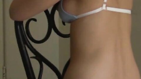 [Young Animal] 2016 No.12 (佐藤麗奈 莉音) (8)