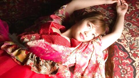 [Young Animal] 2016 No.12 (佐藤麗奈 莉音) (9)