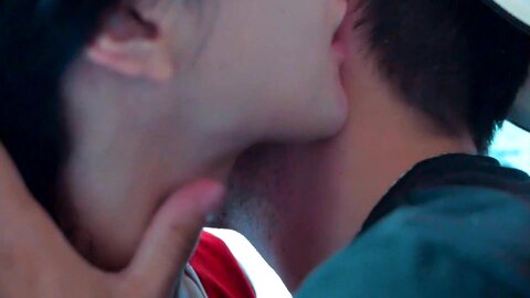 Long Slobbery Kisses With A Seductive Girlfriend