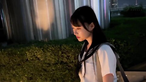 SIMM-879 [Ririka (18) ・ Beautiful girl who distorts a cute face and gamble J ♪ Such a back no good --- Ope...