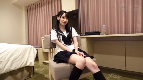 SIMM-879 [Ririka (18) ・ Beautiful girl who distorts a cute face and gamble J ♪ Such a back no good --- Ope...