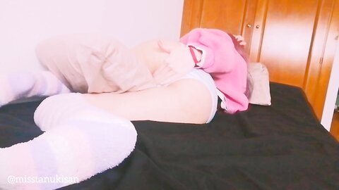 Nnn Is Over Time To Humping My Pillow Rubbing My Clitoris With Pantie