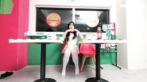 Bimilstory SonSon 손손 - Vol.03 Pizza Girl 3