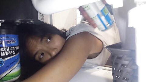 Asian Girl Gets Stuck And Fucked