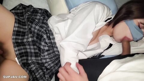 4361897 [deru deru Series]***szysj*nzx Calling a friend and having a 4-way fuck with a beautiful S-type girl in the top of the school caste and then cum inside her twice without mercy [limited time offer 4980...