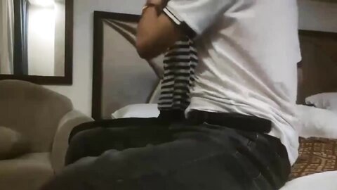 04023 1900