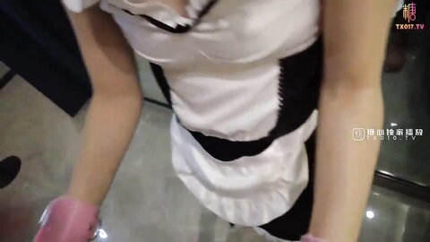 Yuni Bobo  Slutty Maid Cums Without Condom