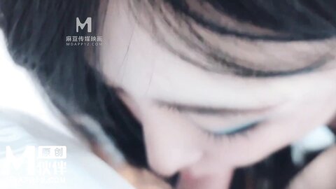 冠希GX-021公园艳遇AV女优