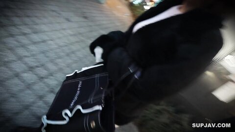 4384177 Limité à 999pt jusqu`au 25 avril ![Gros seins, belle femme]***szysj*nzx Bonnet G naturel. C`est une belle femme avec de gros seins et un beau visage. C`est une très belle femme.