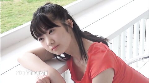 [Young Gangan] 2018 No.07 (小倉唯 水沢柚乃) (7)