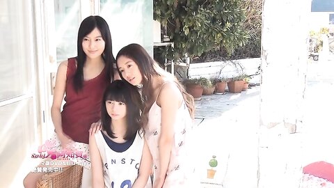 [Young Gangan] 2018 No.07 (小倉唯 水沢柚乃) (8)