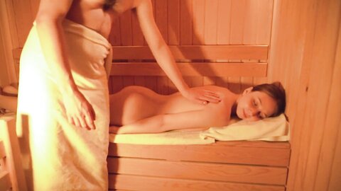 While Her Cuckold Was Waiting For Her From The Spa I Gave Her A Great Massage With An Ending Qesastop