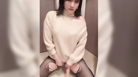 2021-11-29 【動画】デ????ルドをいれてみた…♡ I tried putting a dildo♡ [1P1V-233.0MB]