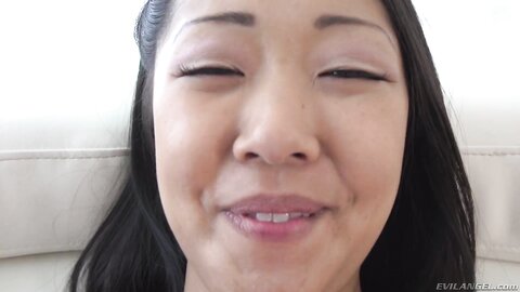 Asian slut Saya Song