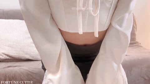 饼干姐姐 女神教你自慰