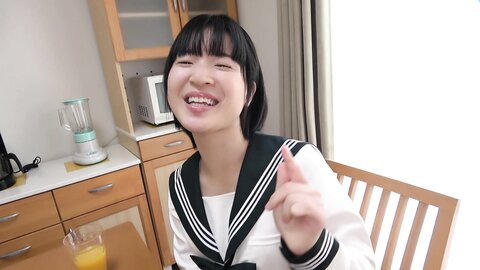 SHIC-295 Don't Get Your Sailor Suit Wet...yuck, It's Raining...the Weather Forecast Is Off...Yuzuna-chan