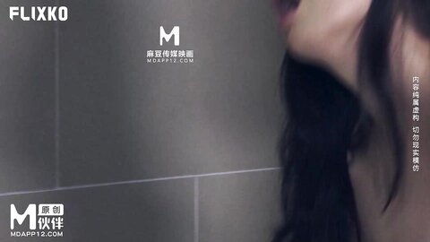 MFK-0063肉肉女泳池畔性爱运动