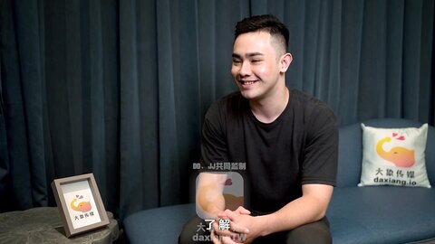 大像传媒之無套內射金髮歸國女孩-RONA