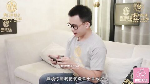 蜜桃影像PME252美团小妹用肉体争取小费