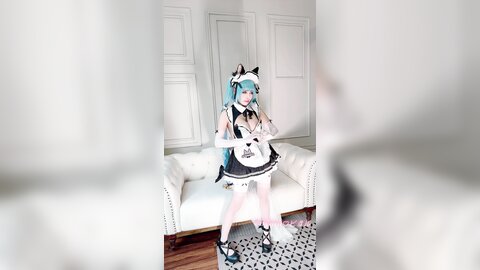 Video (18)