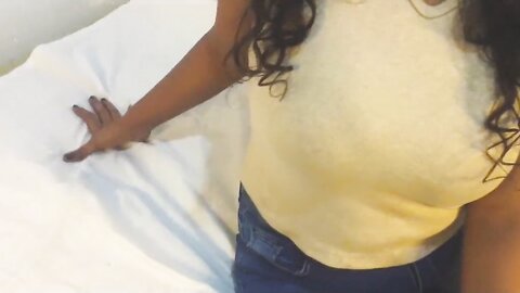 යලුවා එක්ක කොල්එකෙ ඉද්දි උගෙ කැල්ල රැම් ඇදලා ගත්ත සැප Fuck By My Best F