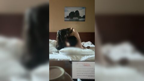 Bích Ngọc Gái Một Con