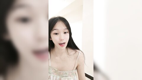 170Cm极品网红美女，细腰大长腿，张开双腿看小穴，扭腰包臀性感诱惑，翘起极品美臀