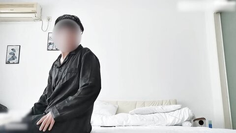 新片速递大神辟帝探花❤️约炮模特身材丰润御姐