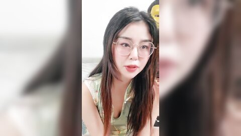 旗袍眼镜极品御姐，化身老师教你操逼