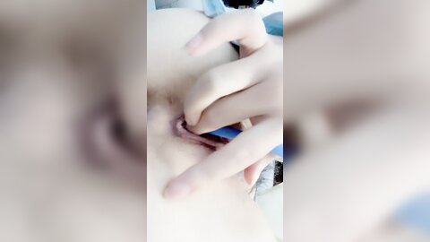 漂亮妮子小姐姐，在家寂寞发骚