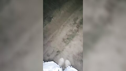 漂亮小姐姐，夜晚野地大战