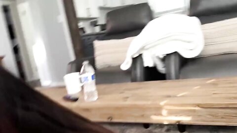 漂亮少妇 绿帽老公叫来黑祖宗在家3P