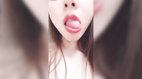 白虎美穴尤物女神，超级嫩，先自慰再操B