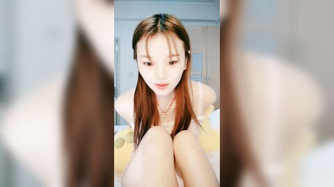 超级粉嫩，十八岁小妞