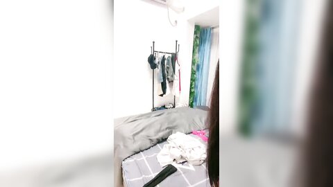 顶级尤物气质美御姐，眼镜衬衣高跟鞋