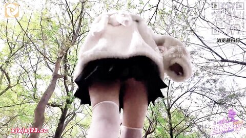 香蕉秀xjx0121萝莉暴露狂喜欢打野战