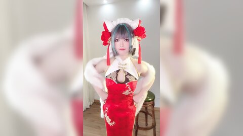 [Cosplay] 半半子 – 柴郡中华娘旗袍[45P2V-389MB]