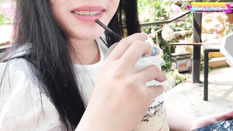 At Coffee Shop Thailand With Sexy Girl โชว์เสียวร้านกาแฟ