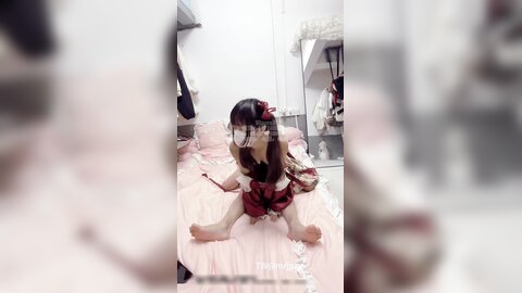 00后清纯反差少女『Lt软软兔』✅汉服裙 双马尾 白丝 Lo鞋1