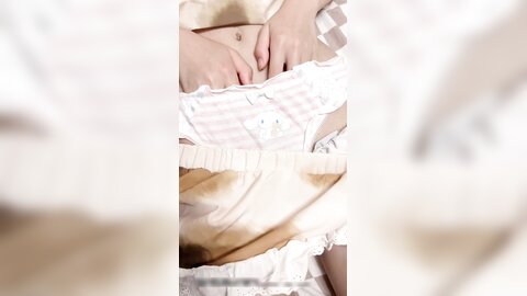 00后清纯反差少女『Lt软软兔』✅汉服裙 双马尾 白丝 Lo鞋2