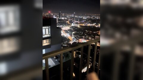 健身小骚货，约炮猛男老外，大屌插小嘴