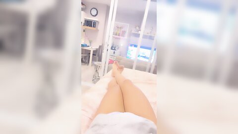 健身小骚货，约炮猛男老外，大屌插小嘴